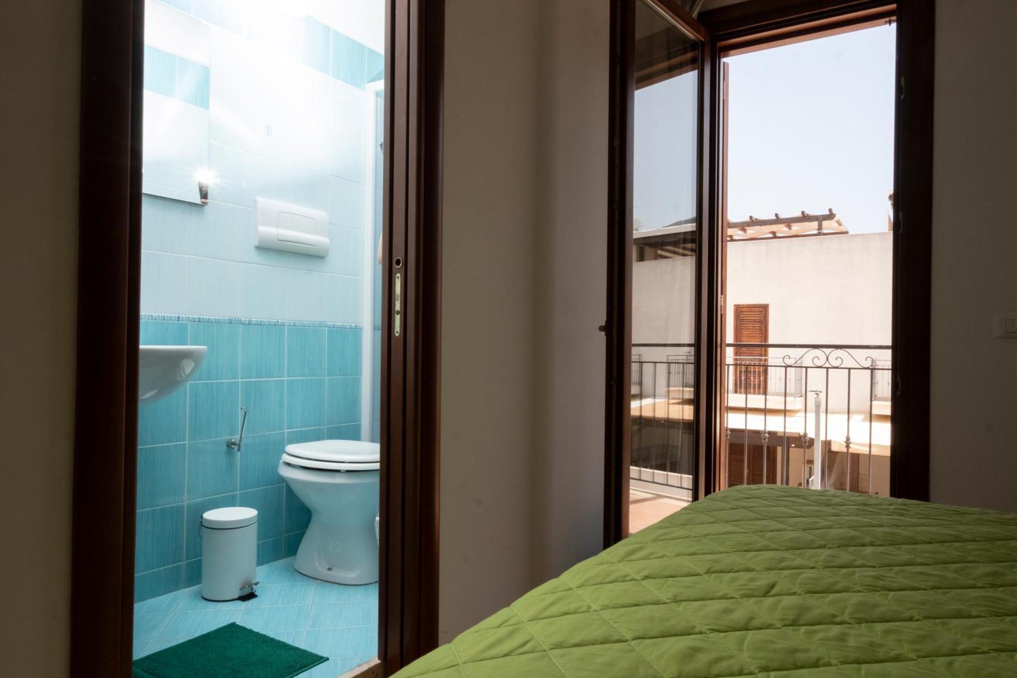 شقة Casa Pachira Con Vista Mare سان فيتو لو كابو المظهر الخارجي الصورة